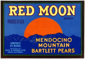 Red Moon Fruit Crate Label